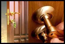 Golden Locksmith Services Winter Springs, FL 407-452-3454 logo-image - abt-res-01